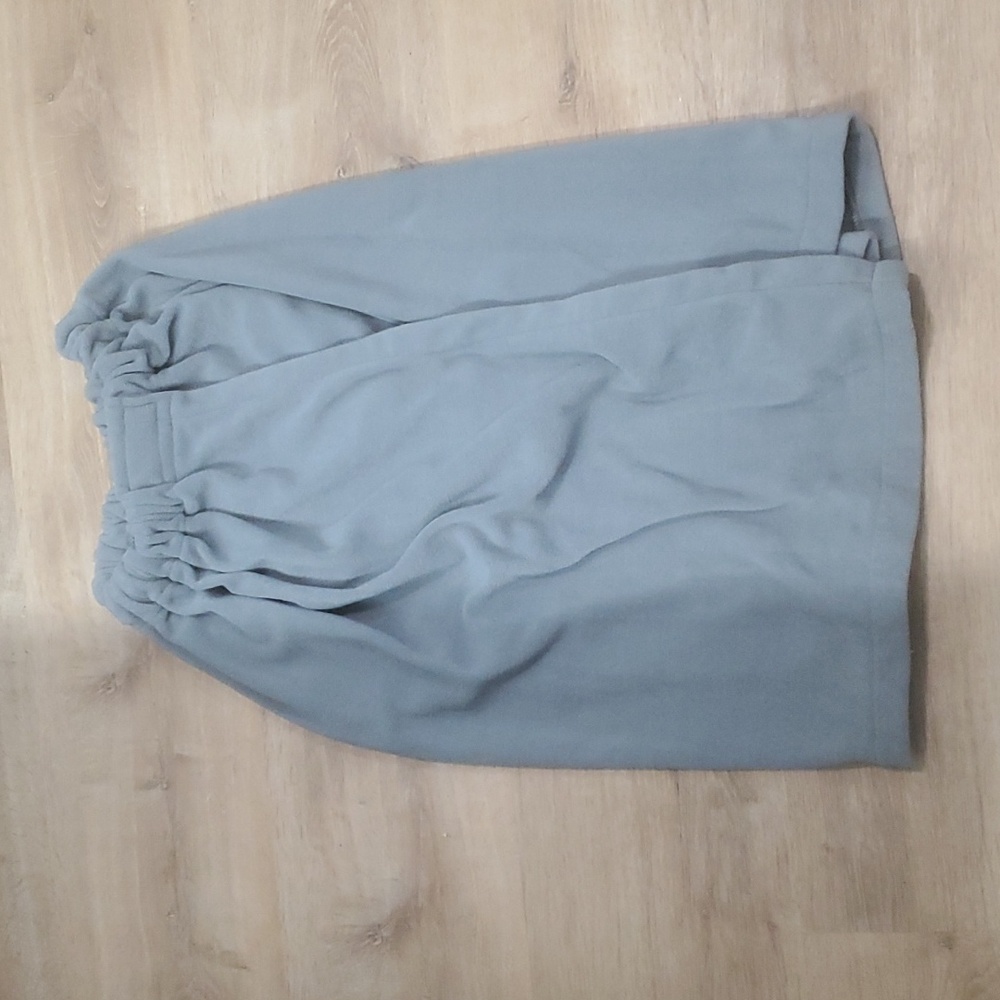 Velcro bath towel robe